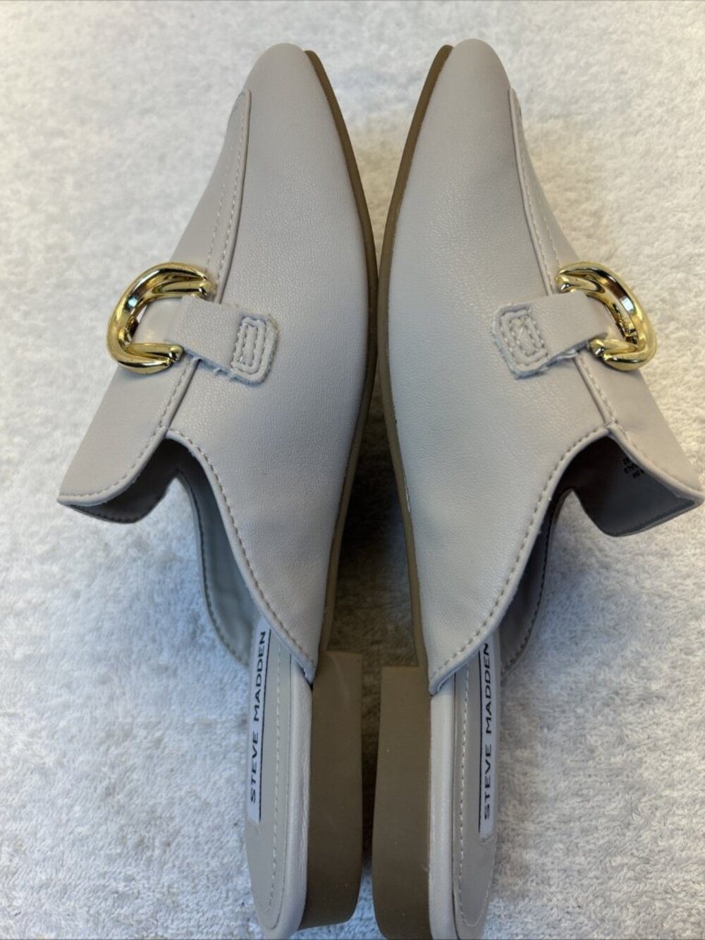 Steve Madden Glacier Slide Mule Bone Gold Chain Decoration Top New Women SZ 6.5 - Picture 3 of 10